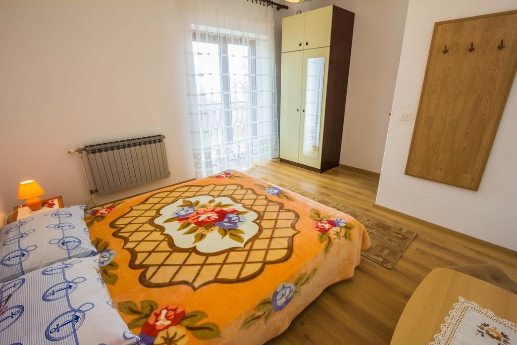 Apartments Villa Luciana リエカ エクステリア 写真