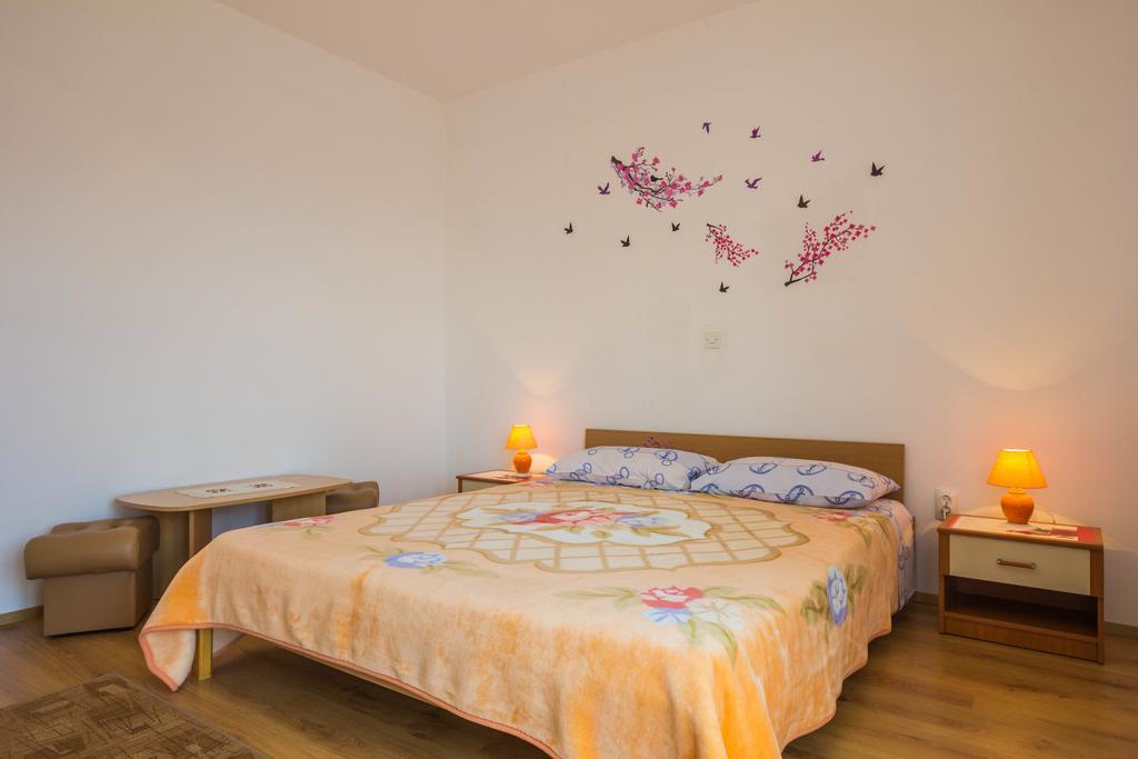 Apartments Villa Luciana リエカ エクステリア 写真