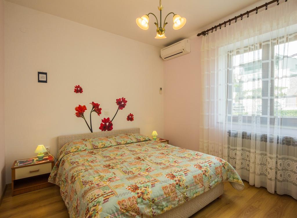 Apartments Villa Luciana リエカ 部屋 写真