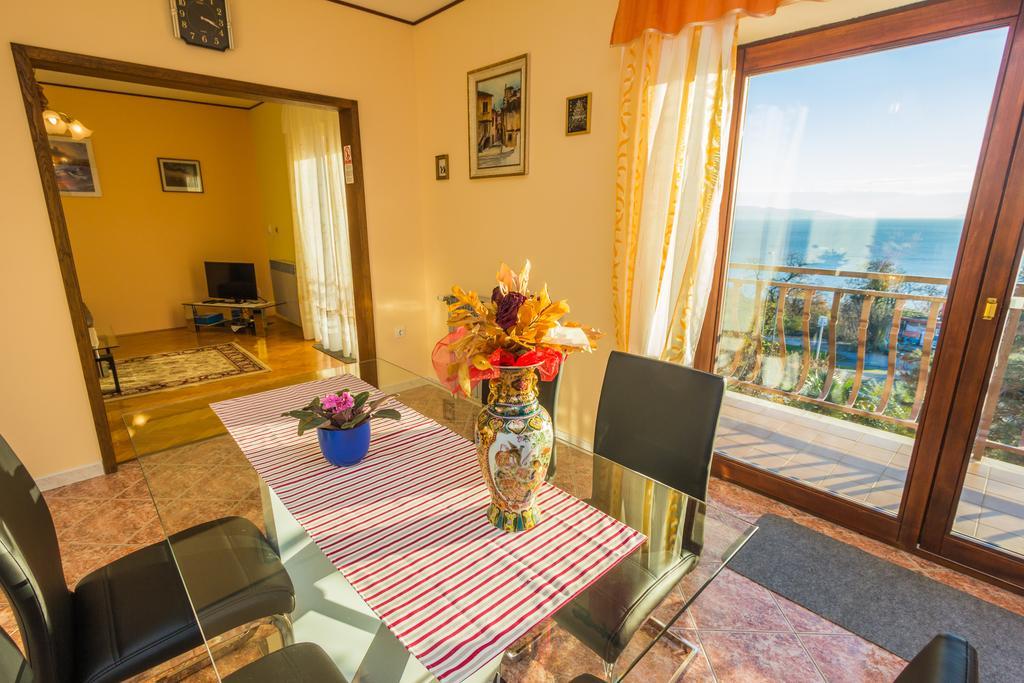 Apartments Villa Luciana リエカ エクステリア 写真