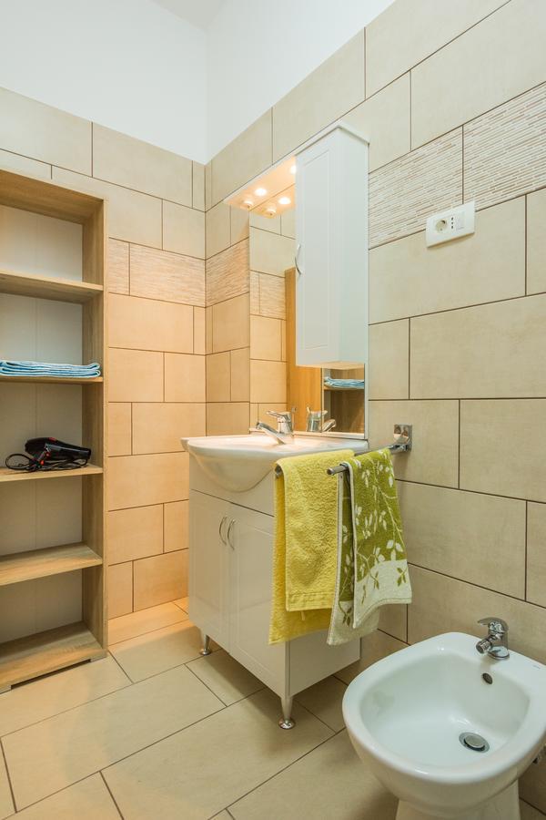 Apartments Villa Luciana リエカ エクステリア 写真